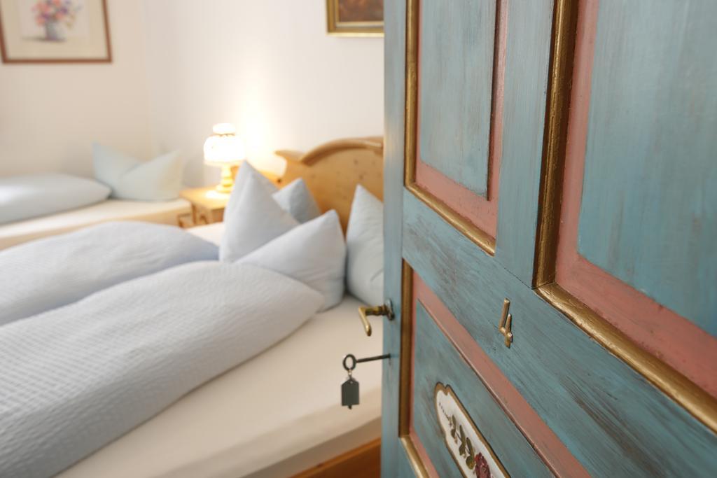 Gaestehaus Ethiko Ettal Habitación foto